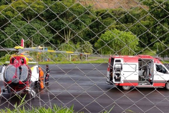 Helicóptero transfere paciente de Andradas para Poços de Caldas