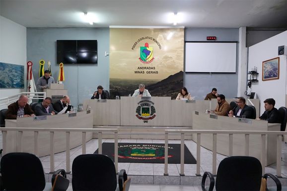 C&acirc;mara de Andradas devolve quase R$ 900 mil aos cofres do munic&iacute;pio 