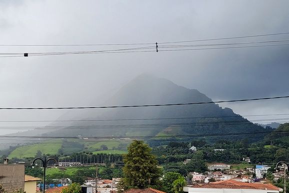 Semana de chuvas e sol em Andradas: prepare-se para varia&ccedil;&otilde;es