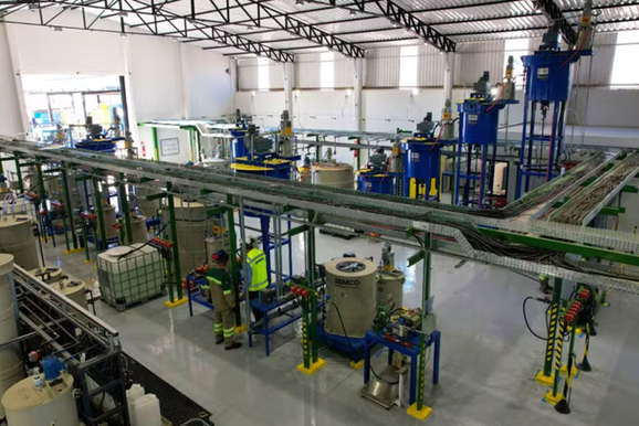 Centro de processamento de terras raras &eacute; inaugurado na regi&atilde;o