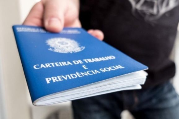 Feir&atilde;o de empregos reunir&aacute; empresas e oferecer&aacute; diversas vagas na regi&atilde;o