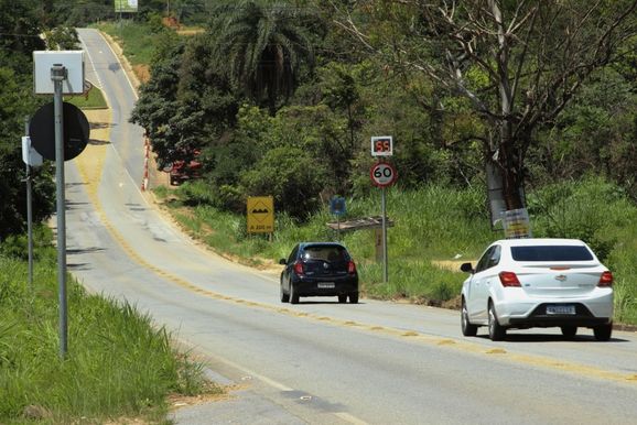 Minas inicia instala&ccedil;&atilde;o de radares inteligentes com monitoramento em tempo real