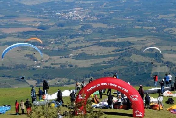 Voo livre &eacute; reconhecido como patrim&ocirc;nio cultural, esportivo e tur&iacute;stico de Andradas