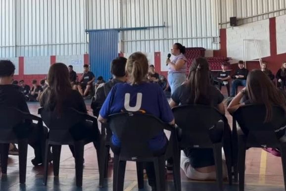Agosto Lil&aacute;s leva a&ccedil;&otilde;es de conscientiza&ccedil;&atilde;o sobre viol&ecirc;ncia contra a mulher em Andradas