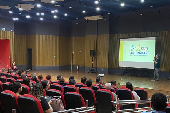 Encontro debate o turismo e o desenvolvimento de Andradas