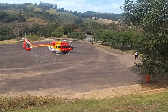 Helic&oacute;ptero do Samu realiza transfer&ecirc;ncia de beb&ecirc; prematuro em Andradas