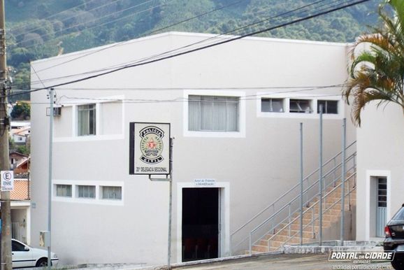 Pol&iacute;cia Civil realiza buscas em Andradas durante investiga&ccedil;&atilde;o de furtos