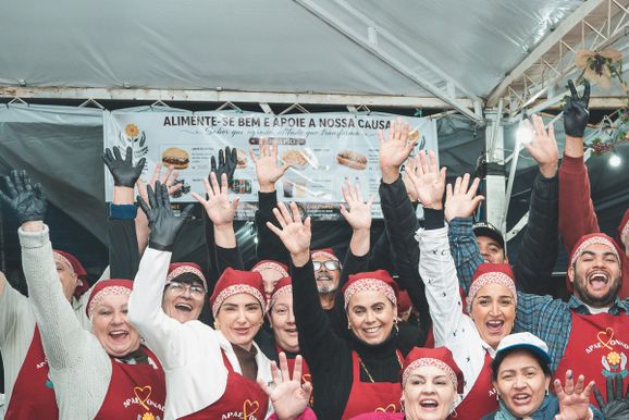 Apae de Andradas promove lanche de costela solid&aacute;rio