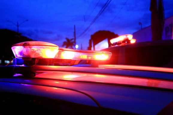 Homem com mandado de pris&atilde;o em aberto &eacute; detido e drogas s&atilde;o apreendidas em Andradas