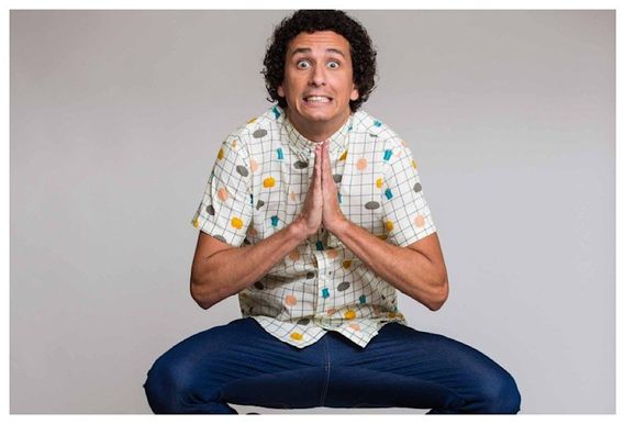 Rafael Portugal apresenta o espet&aacute;culo &ldquo;T&ocirc; S&oacute; Desabafando&rdquo; em Atibaia no dia 17 de julho