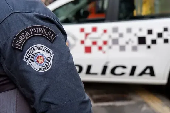 Homem &eacute; preso por viol&ecirc;ncia dom&eacute;stica durante a madrugada em Atibaia