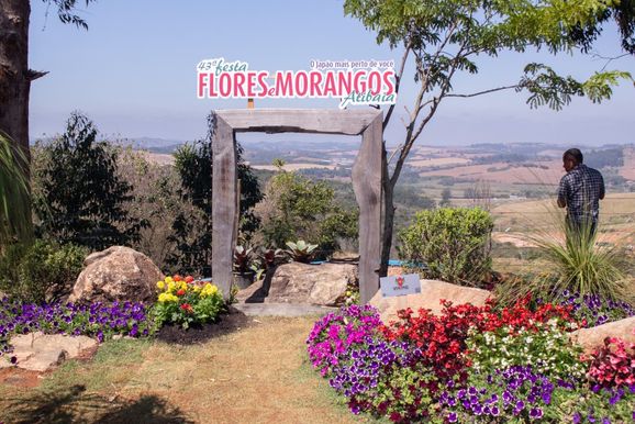 Festa de Flores e Morangos come&ccedil;a nesta sexta-feira em Atibaia