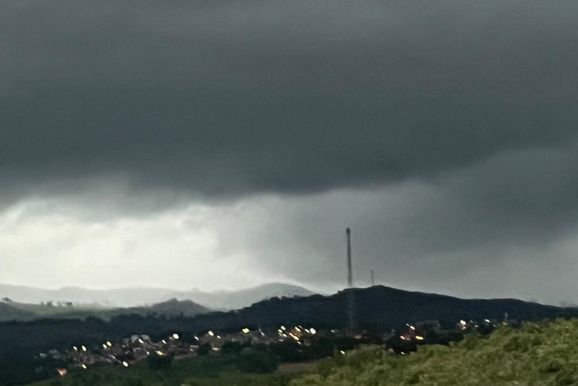 Inmet coloca Brumadinho e regi&atilde;o em alerta para tempestades com risco de granizo