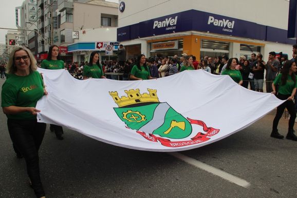 Inscri&ccedil;&otilde;es para desfile de 166 anos de Brusque terminam na pr&oacute;xima segunda-feira