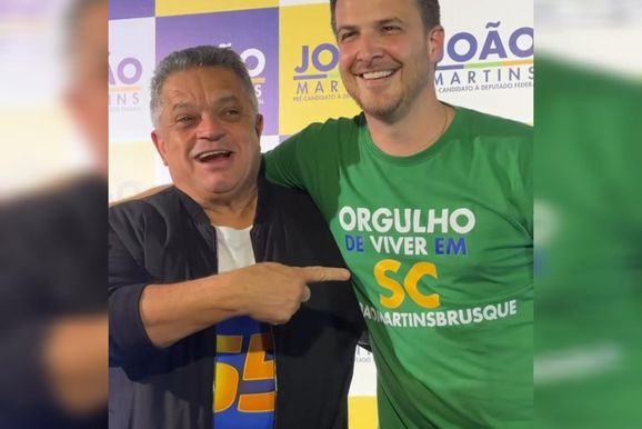 Jo&atilde;o Martins re&uacute;ne apoiadores em lan&ccedil;amento de pr&eacute;-candidatura a deputado federal