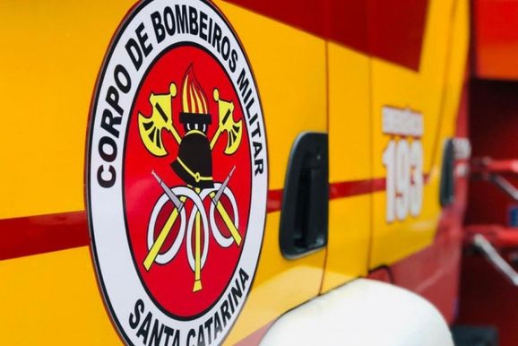 Crian&ccedil;a de cinco anos &eacute; atropelada por motocicleta em Guabiruba 