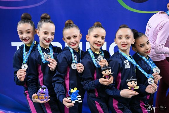Ginastas de Brusque sobem ao p&oacute;dio e se classificam para competi&ccedil;&atilde;o nacional
