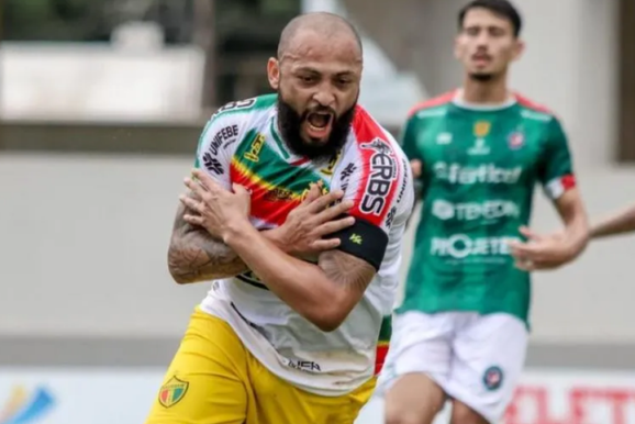 Rodolfo Potiguar &eacute; anunciado por clube paraibano que re&uacute;ne outros quatro ex-Brusque