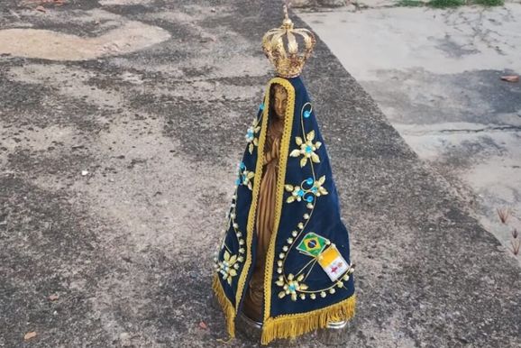 Suspeito confessa furto de imagem religiosa e afirma t&ecirc;-la escondido em cemit&eacute;rio