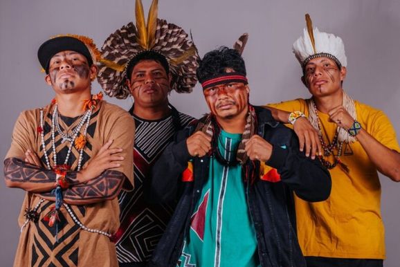 Grupo de Dourados leva voz Guarani Kaiow&aacute; para novo &aacute;lbum de Anitta 