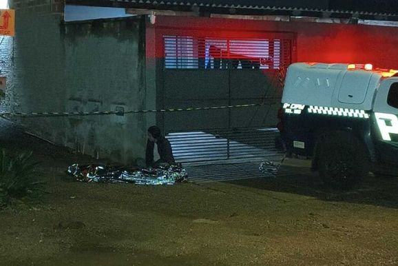 Jovem de 18 anos &eacute; assassinado com quatro tiros em Dourados 