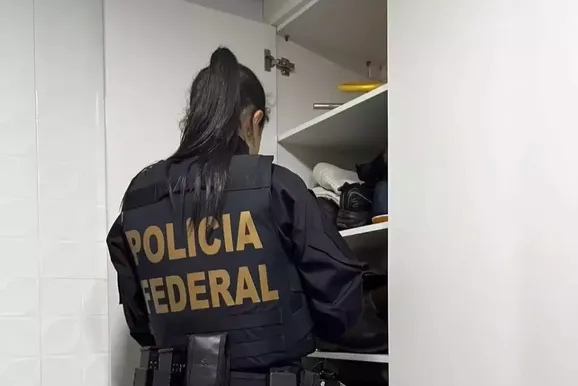 PF prende 6 por tr&aacute;fico de drogas e lavagem de dinheiro em Mundo Novo