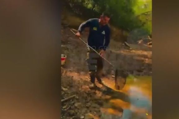 Seca avan&ccedil;a no Rio da Prata e for&ccedil;a retirada de peixes presos em po&ccedil;as em MS