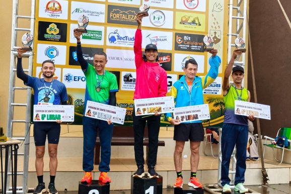 Walison Ferreira, de Caarap&oacute;, vence a 1&ordf; Corrida Santa Teresinha de Vicentina
