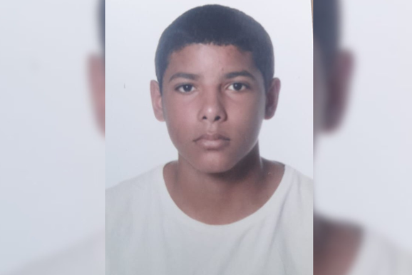 Adolescente de 15 anos desaparece ap&oacute;s sair para ir &agrave; igreja no Vilarejo