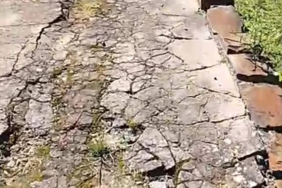 Cal&ccedil;adas em m&aacute;s condi&ccedil;&otilde;es preocupam moradores de Canoinhas