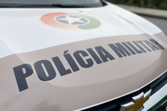 Pol&iacute;cia Militar cumpre mandado de pris&atilde;o na SC-477, em Canoinhas