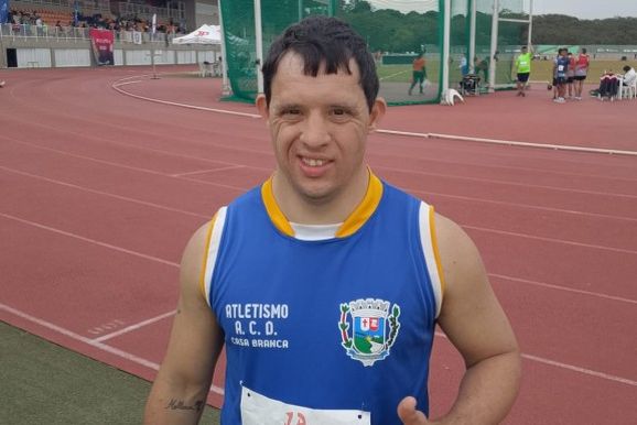 Felipe Junqueira conquista dois ouros e uma prata em competi&ccedil;&atilde;o nacional de atletismo