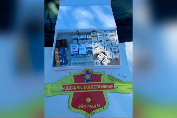 Opera&ccedil;&atilde;o policial apreende carga ilegal de medicamentos avaliada em R$ 75 mil