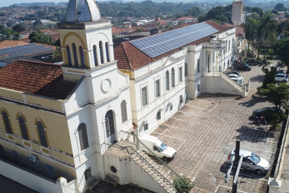 Santa Casa de Casa Branca &eacute; acusada de simular contrato para loca&ccedil;&atilde;o de carretas