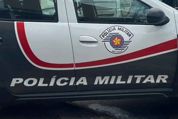 Homem &eacute; preso por furto de motocicleta e celular em Casa Branca