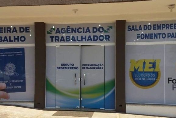 Ag&ecirc;ncia do Trabalhador anuncia vagas e mutir&atilde;o para frigor&iacute;fico