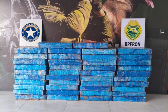 Persegui&ccedil;&atilde;o termina com apreens&atilde;o de 505 kg de maconha no PR