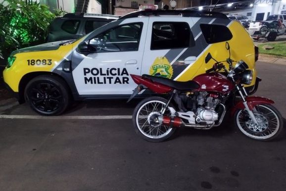 Adolescente de 15 anos &eacute; apreendido com moto furtada