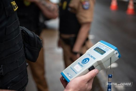 Jovem &eacute; preso por embriaguez ao volante e sem CNH