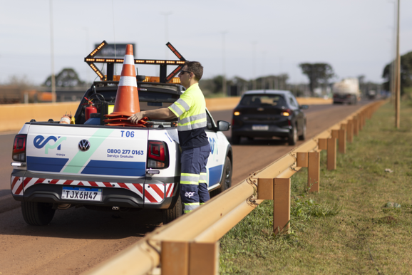 EPR abre vagas para inspetor de tr&aacute;fego com oportunidades em Santa Terezinha de Itaipu