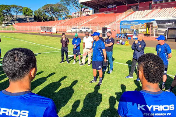 Foz anuncia Ageu Gon&ccedil;alves como t&eacute;cnico e mira vaga nacional na Copa Paran&aacute;