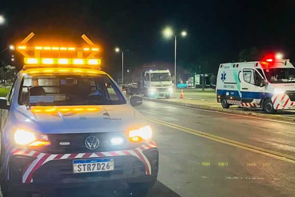 Homem de 46 anos morre atropelado em trecho da BR-277 com passarela para pedestres