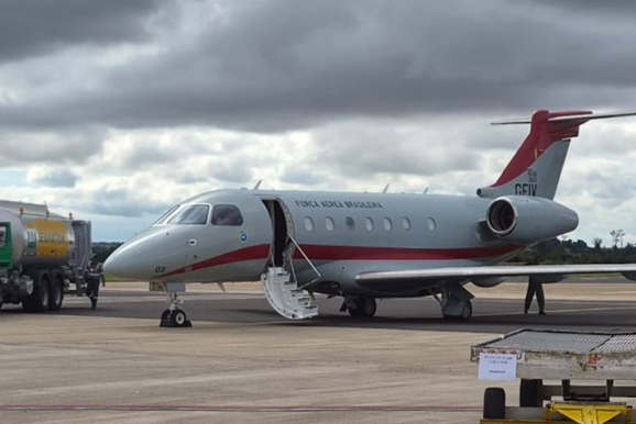 Voos em c&iacute;rculos de avi&atilde;o da FAB chamam aten&ccedil;&atilde;o em Foz do Igua&ccedil;u; entenda o motivo 