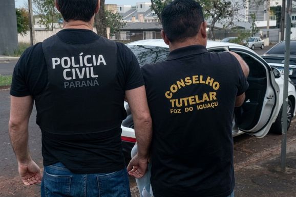 Casal &eacute; preso suspeito de vender beb&ecirc; de cinco meses por R$ 15 mil em Foz do Igua&ccedil;u