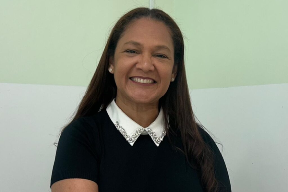 I&eacute;lita Santos, ex-presidente da Funda&ccedil;&atilde;o de Sa&uacute;de, &eacute; multada por atraso em concurso