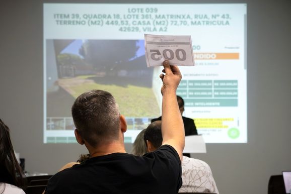 Itaipu leiloa 14 casas na Vila A com lances iniciais a partir de R$ 262 mil em setembro