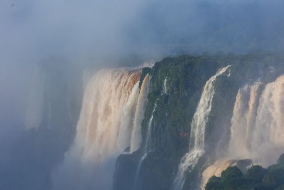 Cataratas ter&aacute; amanhecer exclusivo e port&otilde;es abertos mais cedo no 7 de Setembro