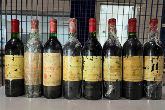 Garrafa de at&eacute; R$ 23 mil est&aacute; entre vinhos apreendidos em carga de R$ 500 mil