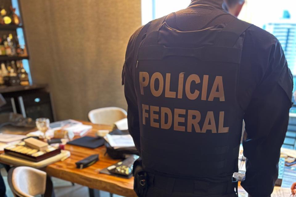 Pol&iacute;cia Federal investiga negocia&ccedil;&atilde;o de beb&ecirc; de 5 meses levado de Foz ao Paraguai