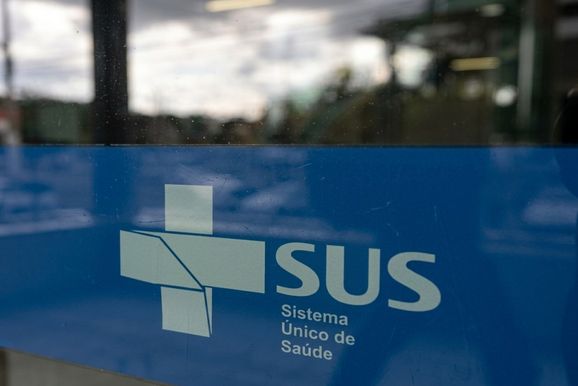 Sa&uacute;de monta equipe para acompanhar quem espera por consultas, exames e cirurgias